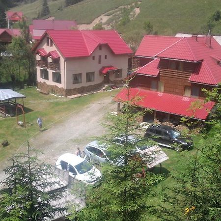 Pensiunea Sofy Arieşeni Exteriör bild